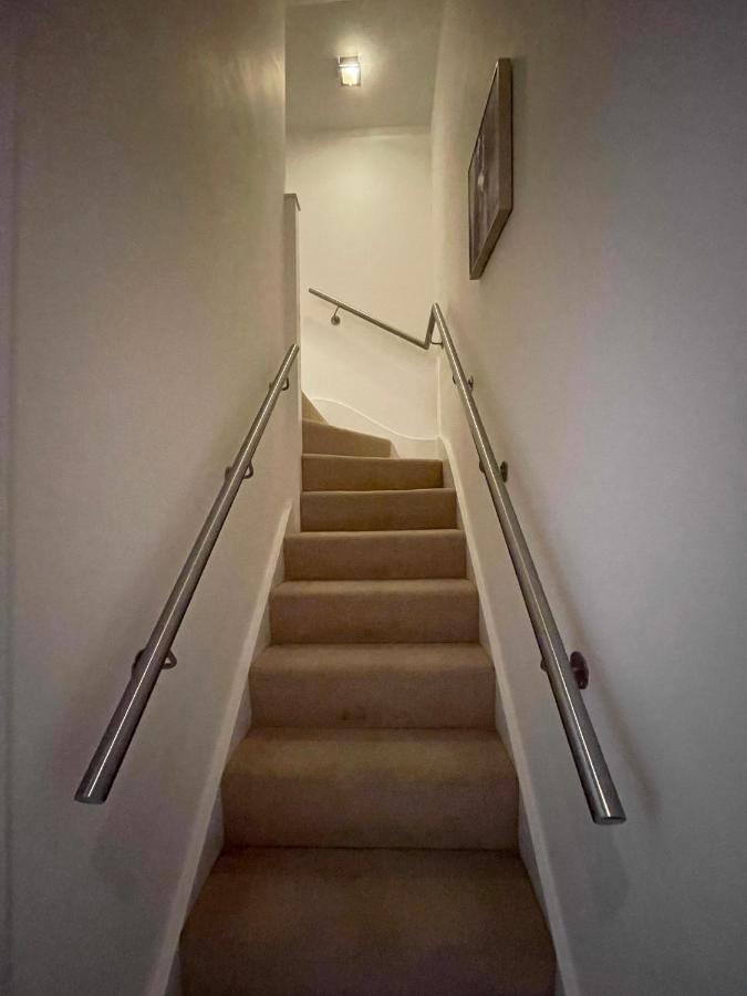 Vikings Duplex Apartment City Centre With Free Parking Йорк Экстерьер фото