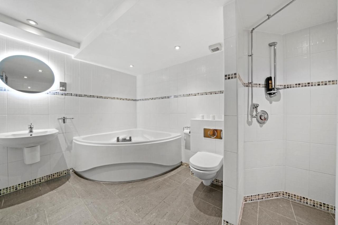 Vikings Duplex Apartment City Centre With Free Parking Йорк Экстерьер фото