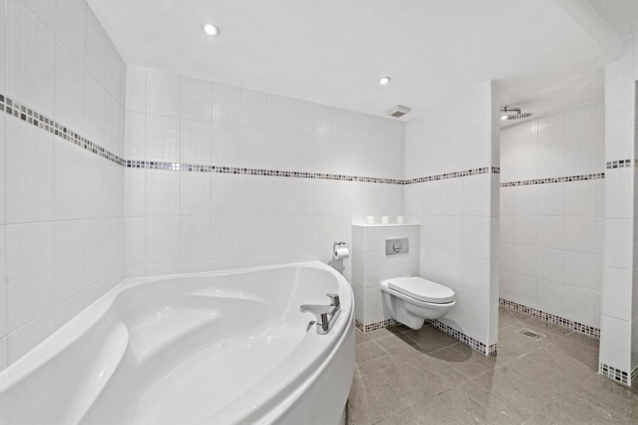 Vikings Duplex Apartment City Centre With Free Parking Йорк Экстерьер фото